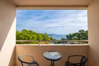 A Good Life Utopia Family Resort - Romantic