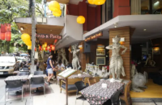 ทาราดี บรูทีค โรงแรมใกล้วัดอรุณ