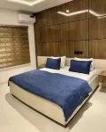 TOVIA HOTEL AND SUITES - Gym