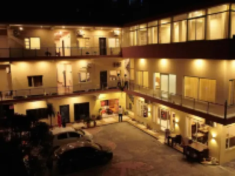 Tapovan New Residency - 5 Minutes Walk to Laxman Jhula Hotels in Pauri Garhwal