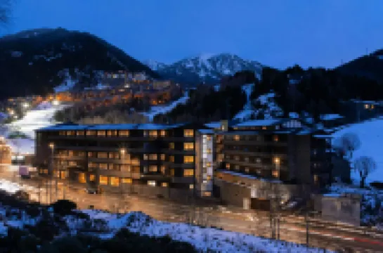 Hotel Euroski Mountain Resort & Spa Отели в г. 