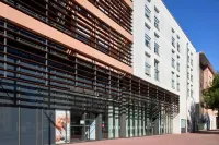 Quality Suites Chalon-sur-Saône Gare Hotels in 