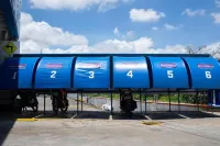 Hotel Dream World Las Pinas - parking