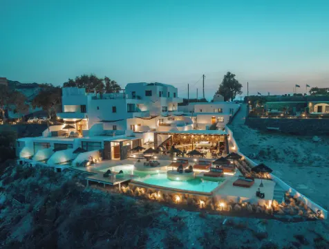 Divino Caldera 分神半人火山口