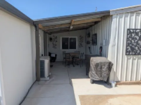 The Flat on Muddy- Welcome to your stylish home away from home!