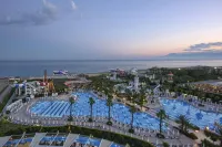 Delphin Imperial Lara