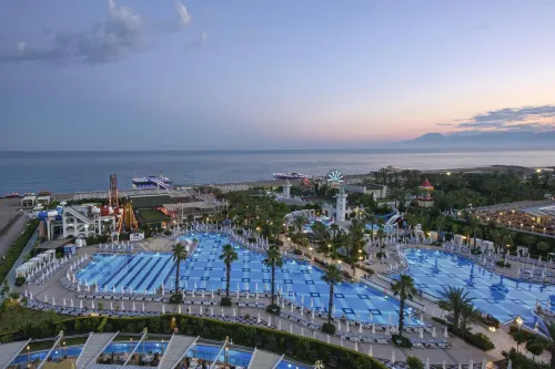 Delphin Imperial Lara
