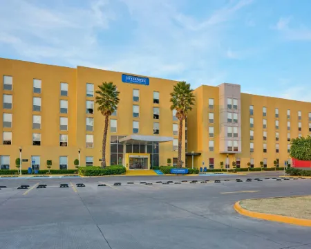 City Express by Marriott Ciudad de México Plaza Central Hoteles en Iztapalapa