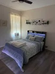 Charming 2-bedroom apartment in house with AC, WiFi included