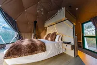 Chalet in Kent With Hot Tub & Countryside Views - Boutique