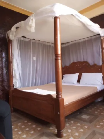 Oasis Guest House Voi Hotel di Voi