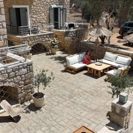 Selinopetra Rooms