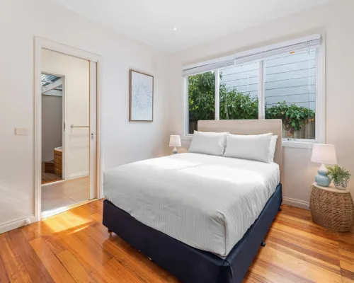 Lush 3-Bed House near the Beach Hoteles en Rosebud