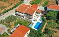 House Rafaeli