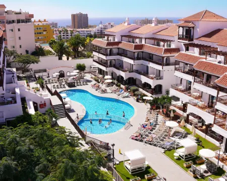 科羅爾艾理席歐斯酒店 洛斯克里斯蒂亞諾斯酒店