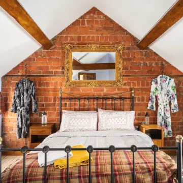 Sorley Boys Snug Отели рядом с достопримечательностью «Гилдхолл»