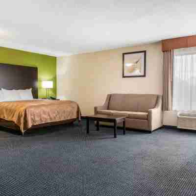 Quality Inn & Suites Anderson I-69 Rooms