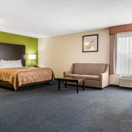 Quality Inn & Suites Anderson I-69