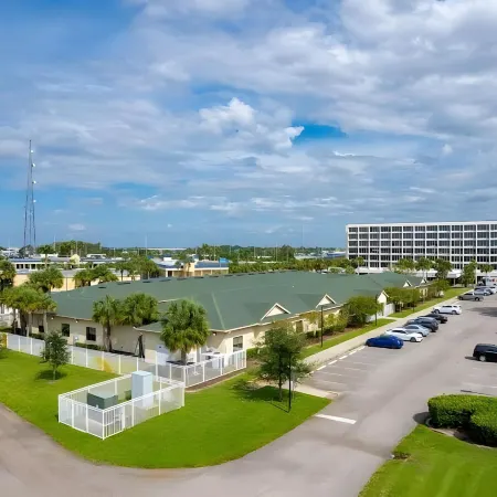 The View Studio, Suites and Event Venue Отели в г. Ориндж