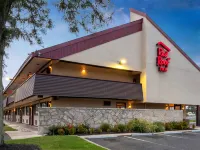Red Roof Inn Mt Laurel Hotels in Mount Laurel