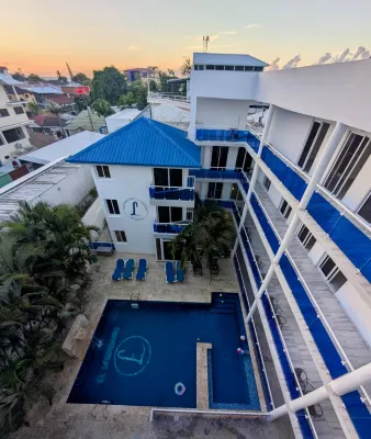Condo face à la piscine, plein coeur de Sosua 106