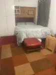 Cozy Room in Shared House with Modern Amenities