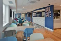 Travelodge St Austell - 3 звезды