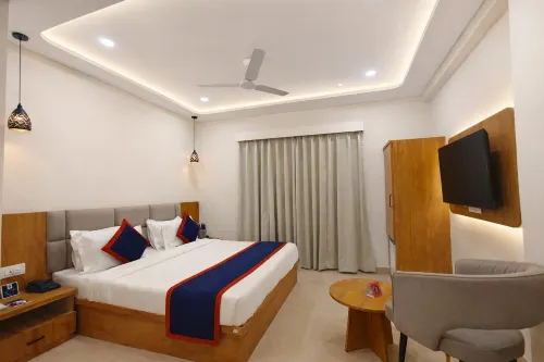 Zip by Spree Hotels Silvassa, Indore
