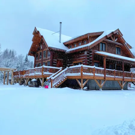 1800wm WM Dream Home in National Forest