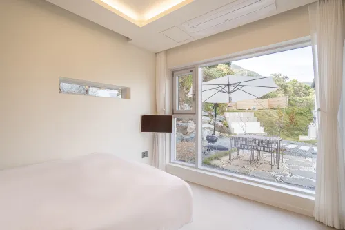 Cheongdo Stay in Four Seasons