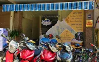 Frontier Hostel & Tours - Park Yeri