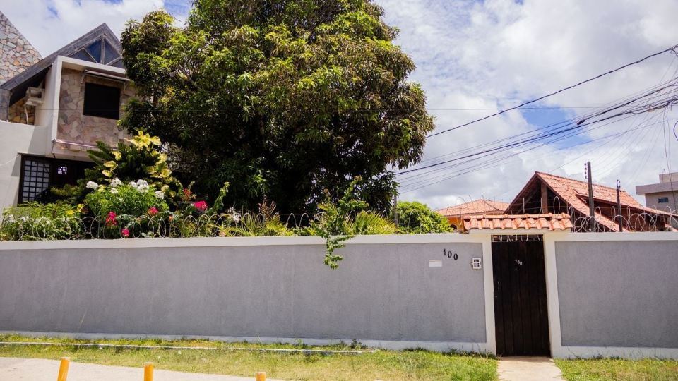 Casa c Churrasqueira a 140m da Praia da Concei o