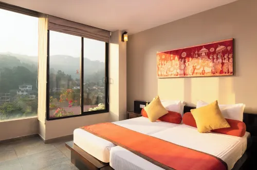 Oak Ray City Hotel