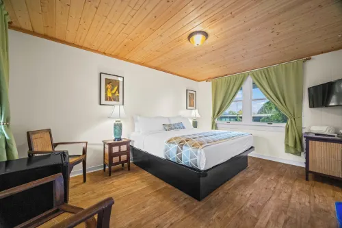 Kohala Village Inn - Inns