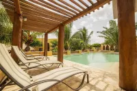 TecnoHotel Valladolid - Pools