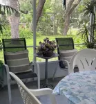 Warm and Cozy Home in Quiet Neighborhood!! LLC