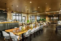 Melad Hotel - breakfast