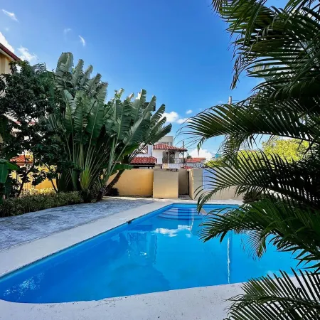 Apartment 5 Mins Walk To The Beach