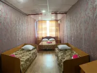 Hotel Gostinitsa Loran Hotels in Volgodonsk