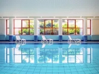 Hotel Mercure Jelenia Gora - ที่มีสระว่ายน้ำ