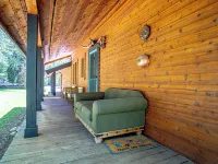 Red Elephant 4BR - Fire Pit - River & Downtown Hotels in Hailey