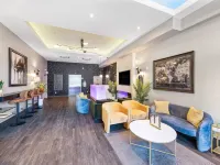 Hotel Epik Hotels near Circus Center