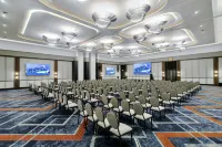 Legend Hotel Lagos Airport, Curio Collection by Hilton