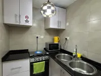 Hillside Gardens Ltd โรงแรมในเกาะวิกตอเรีย