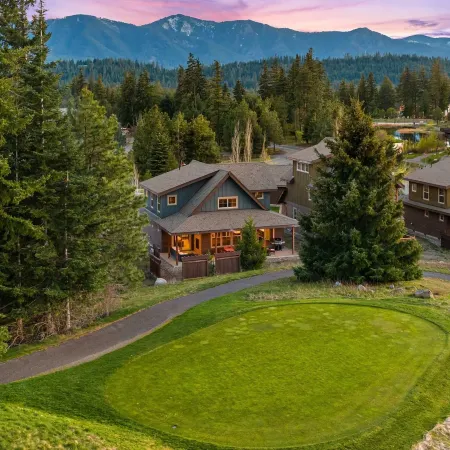 3BR Golf Mtn View Chefs Kitch Hike Bike Spa Golf