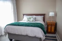 No4 Airville Slate,9 min Drive to Cresta Mall - جاكوزي