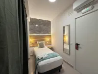 Hotel Boutique Traveler 360 Hotels near Moratalaz