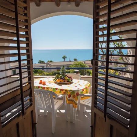 Holiday House with Panoramic View, Balcony, Wifi, and Near the Sea