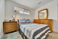 Quiet Studio Near Beaches St Armands Circle - Homestays