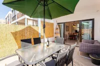 2BR Las Americas, Pool, Terrace, AC, 1Gb Wifi - 2-Star